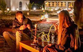The White Camp - Your Merzouga Luxury Desert Camp & Erg Chebbi Dunes Camel Riding